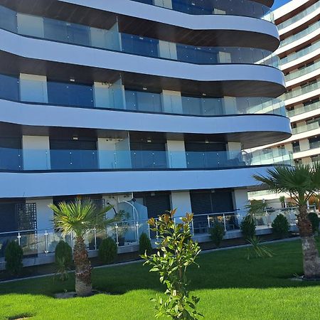 Mamaia Nord Studio La 10 M De Plaja Langa Cluburi Eksteriør bilde