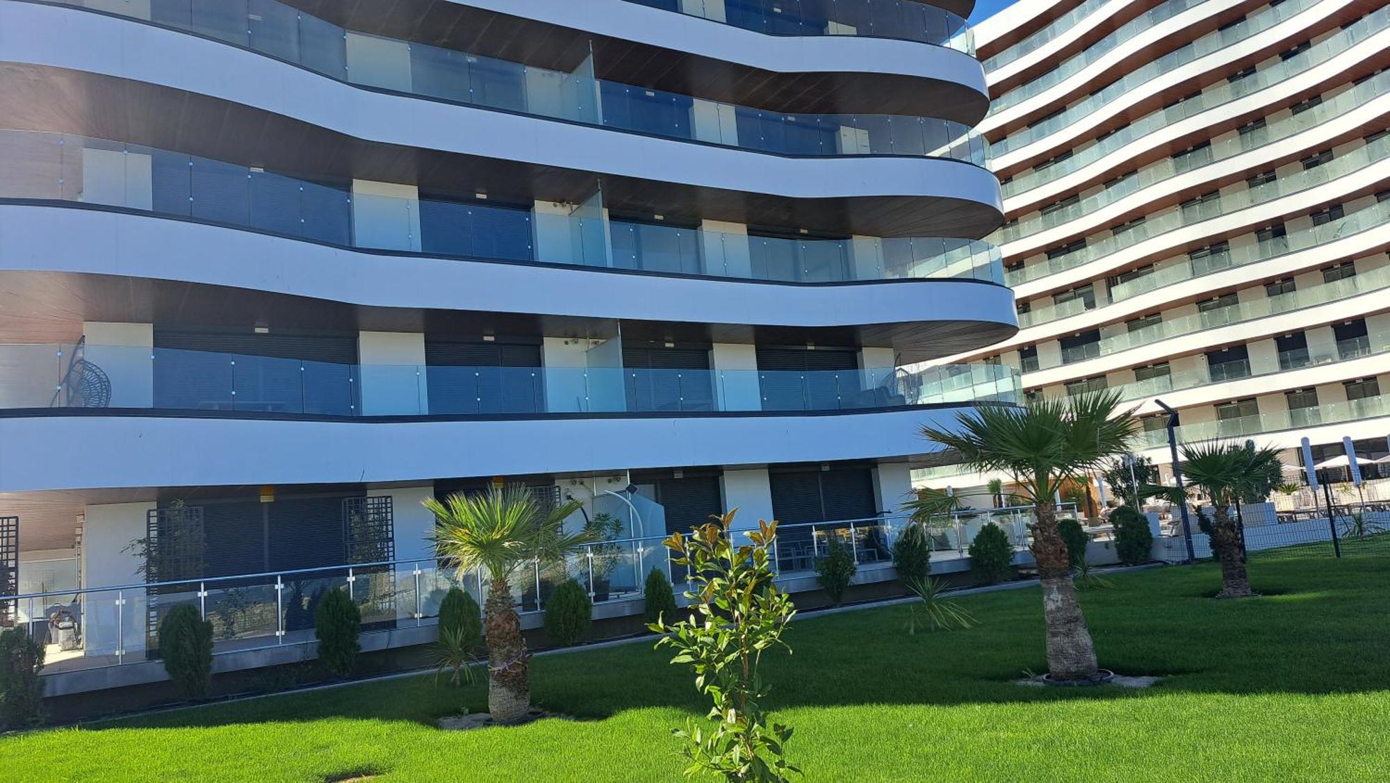 Mamaia Nord Studio La 10 M De Plaja Langa Cluburi Eksteriør bilde